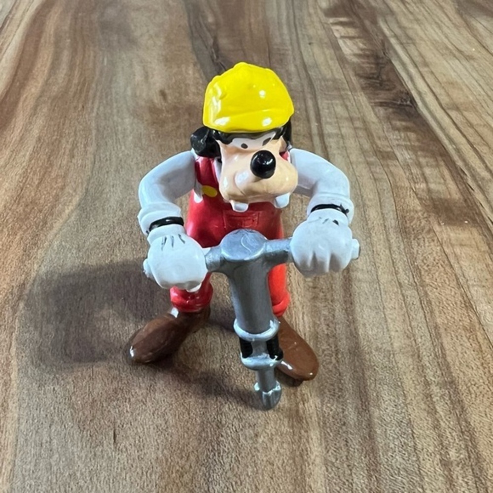 Disney Vtg Goofy PVC Figure Cake Topper Applause Jack Hammer Construction Worker